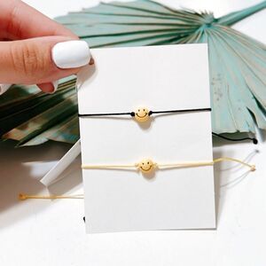 Smiley face bracelet B1